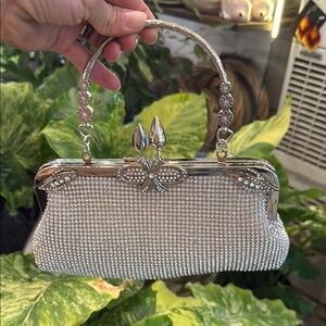 Elegant Silver Beaded Handbag